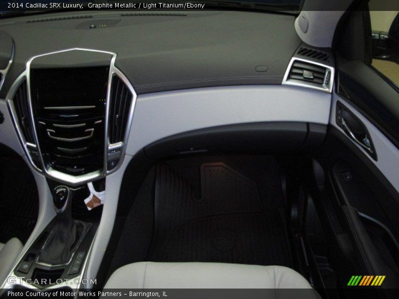 Graphite Metallic / Light Titanium/Ebony 2014 Cadillac SRX Luxury
