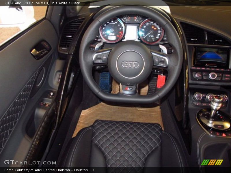  2014 R8 Coupe V10 Steering Wheel