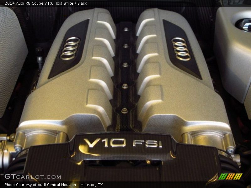  2014 R8 Coupe V10 Engine - 5.2 Liter FSI DOHC 40-Valve VVT V10