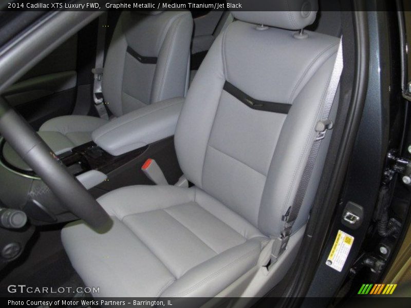 Graphite Metallic / Medium Titanium/Jet Black 2014 Cadillac XTS Luxury FWD