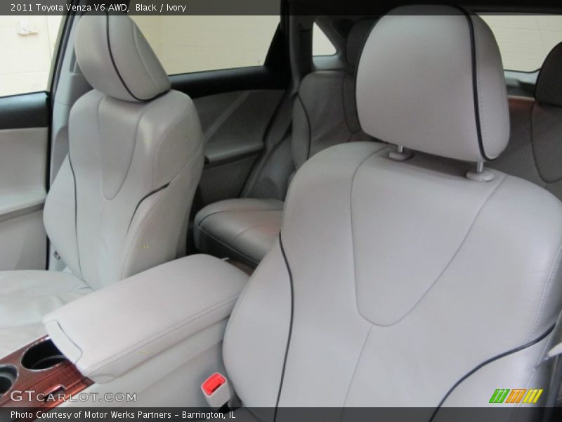 Black / Ivory 2011 Toyota Venza V6 AWD