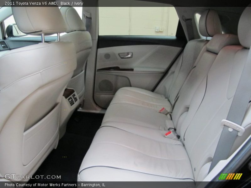 Black / Ivory 2011 Toyota Venza V6 AWD