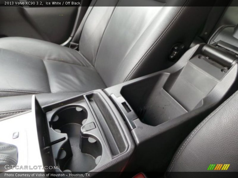 Ice White / Off Black 2013 Volvo XC90 3.2