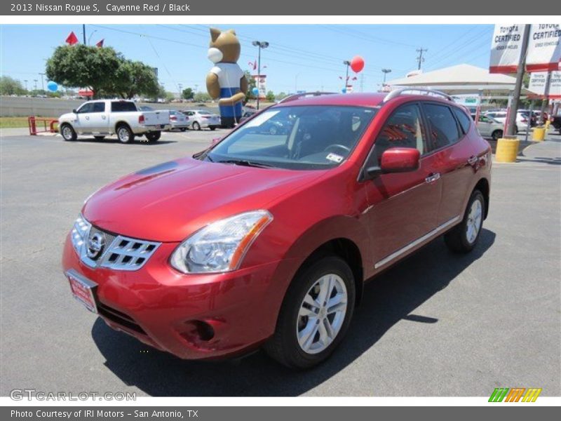 Cayenne Red / Black 2013 Nissan Rogue S