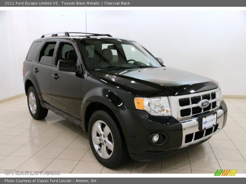 Tuxedo Black Metallic / Charcoal Black 2011 Ford Escape Limited V6