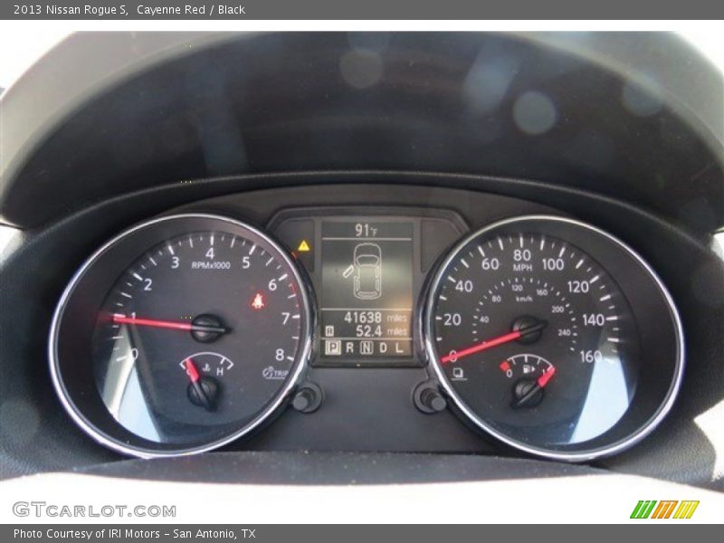 Cayenne Red / Black 2013 Nissan Rogue S