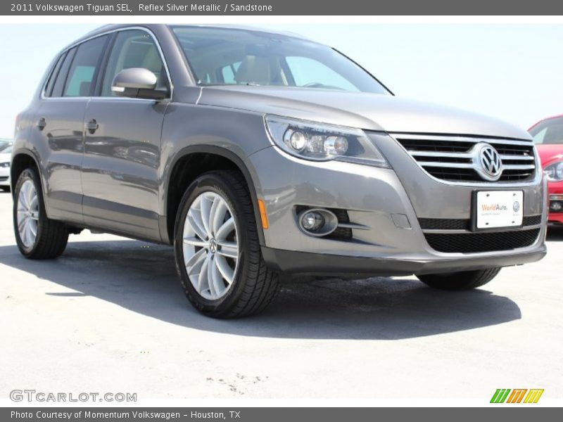 Reflex Silver Metallic / Sandstone 2011 Volkswagen Tiguan SEL