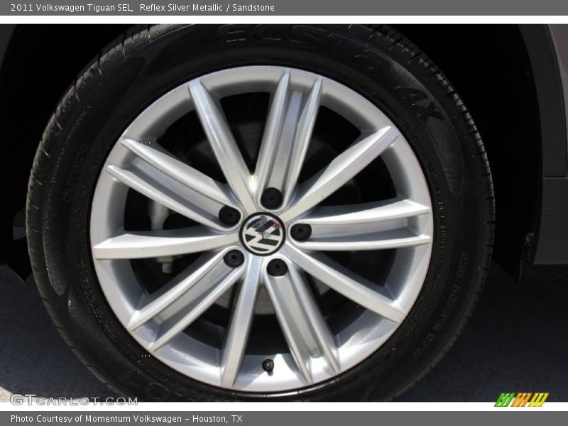 Reflex Silver Metallic / Sandstone 2011 Volkswagen Tiguan SEL