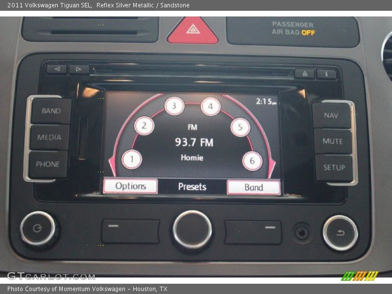 Reflex Silver Metallic / Sandstone 2011 Volkswagen Tiguan SEL