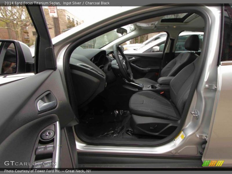 Ingot Silver / Charcoal Black 2014 Ford Focus Titanium Sedan