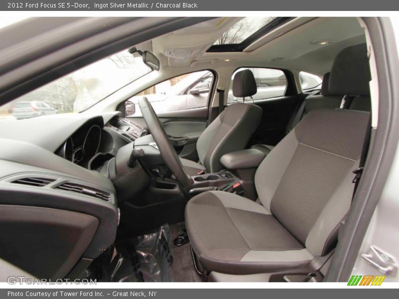 Ingot Silver Metallic / Charcoal Black 2012 Ford Focus SE 5-Door