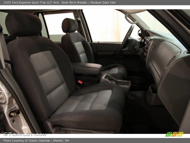 Front Seat of 2005 Explorer Sport Trac XLT 4x4