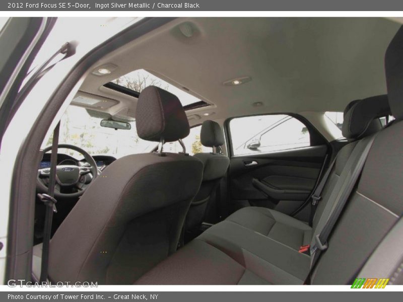 Ingot Silver Metallic / Charcoal Black 2012 Ford Focus SE 5-Door