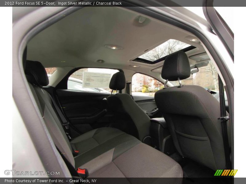 Ingot Silver Metallic / Charcoal Black 2012 Ford Focus SE 5-Door