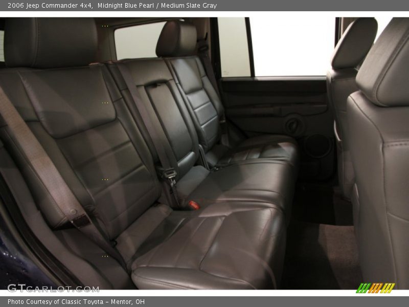 Midnight Blue Pearl / Medium Slate Gray 2006 Jeep Commander 4x4