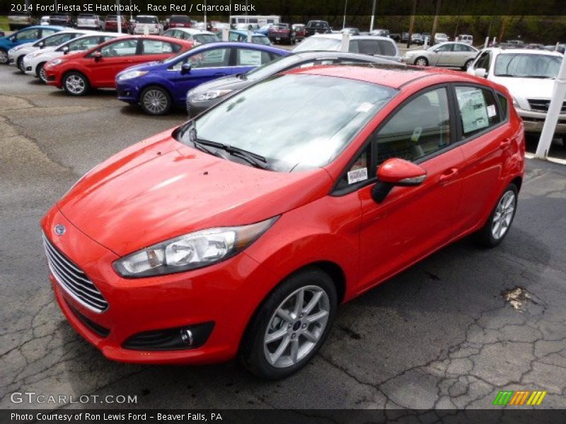 Race Red / Charcoal Black 2014 Ford Fiesta SE Hatchback