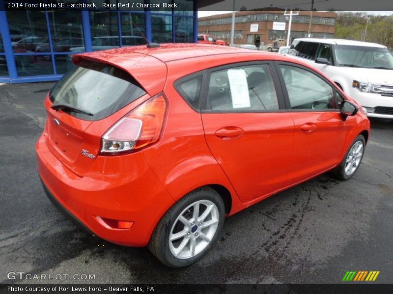 Race Red / Charcoal Black 2014 Ford Fiesta SE Hatchback