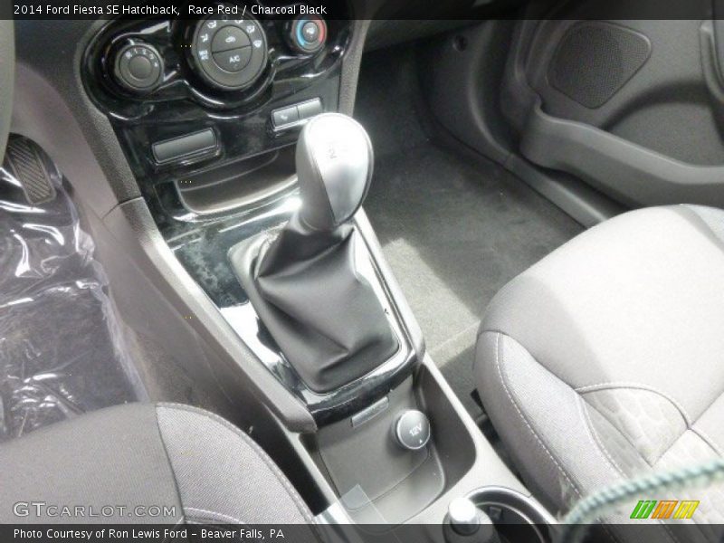 Race Red / Charcoal Black 2014 Ford Fiesta SE Hatchback