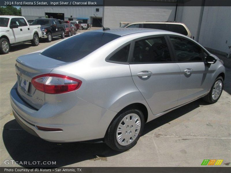 Ingot Silver / Charcoal Black 2014 Ford Fiesta S Sedan