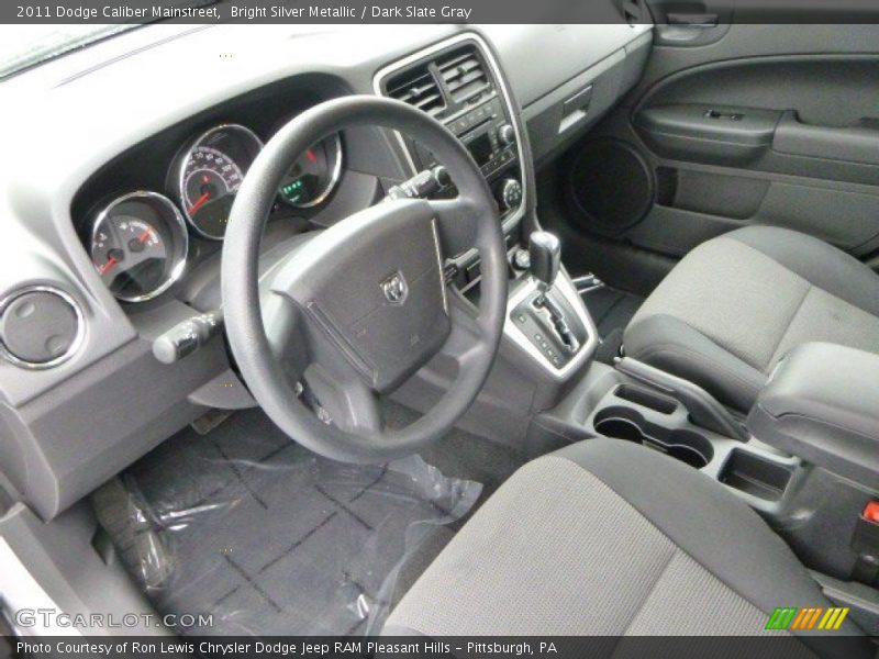 Bright Silver Metallic / Dark Slate Gray 2011 Dodge Caliber Mainstreet