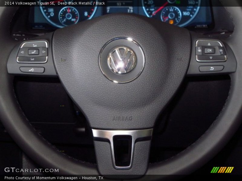 Deep Black Metallic / Black 2014 Volkswagen Tiguan SE