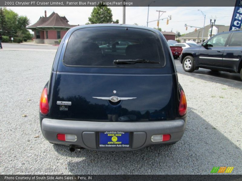 Patriot Blue Pearl / Taupe/Pearl Beige 2001 Chrysler PT Cruiser Limited