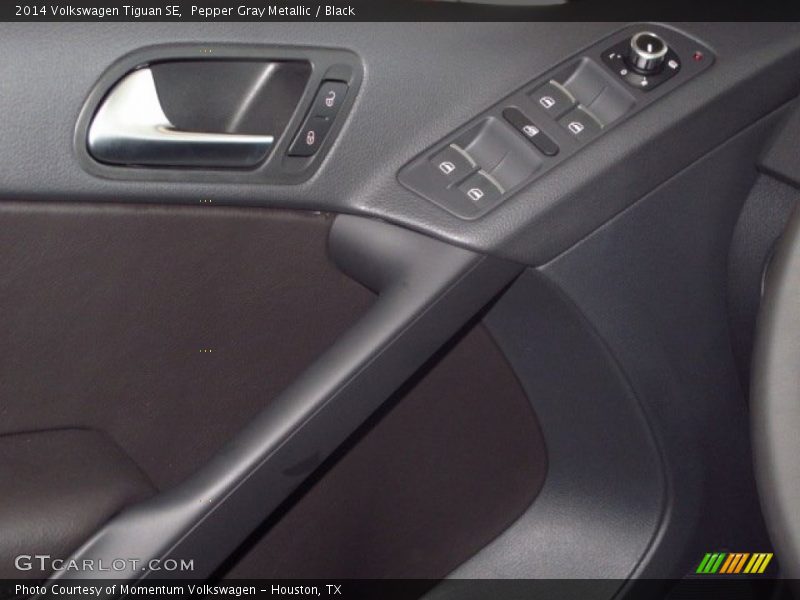 Pepper Gray Metallic / Black 2014 Volkswagen Tiguan SE