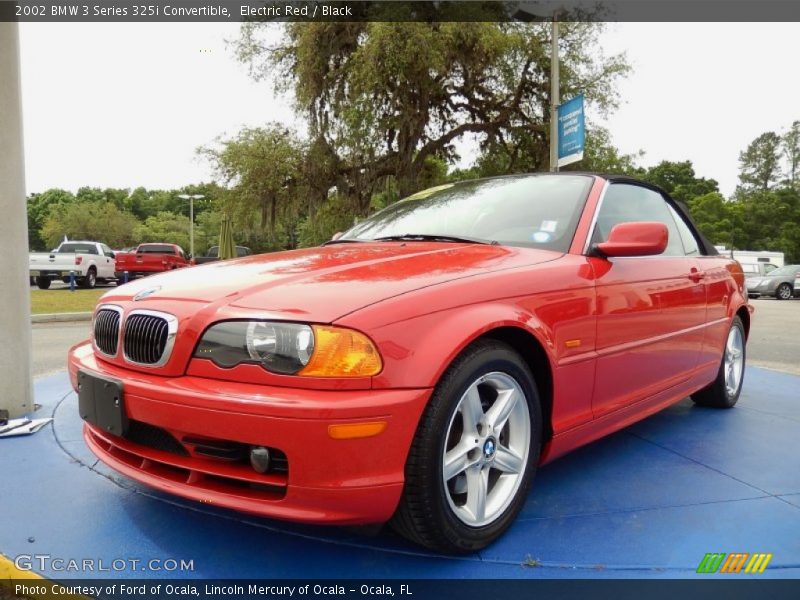 Front 3/4 View of 2002 3 Series 325i Convertible