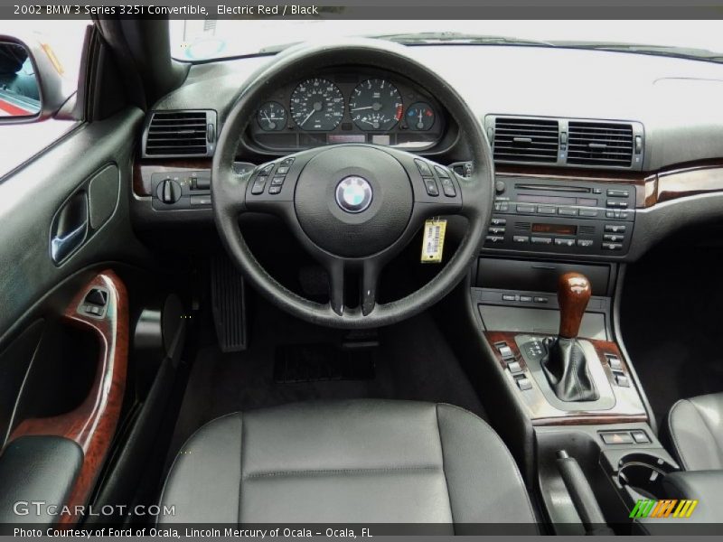 Dashboard of 2002 3 Series 325i Convertible