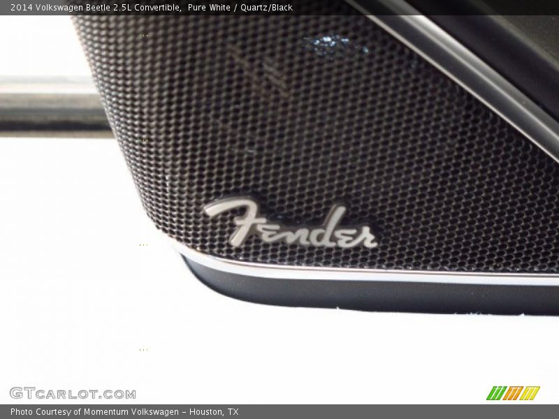 Pure White / Quartz/Black 2014 Volkswagen Beetle 2.5L Convertible