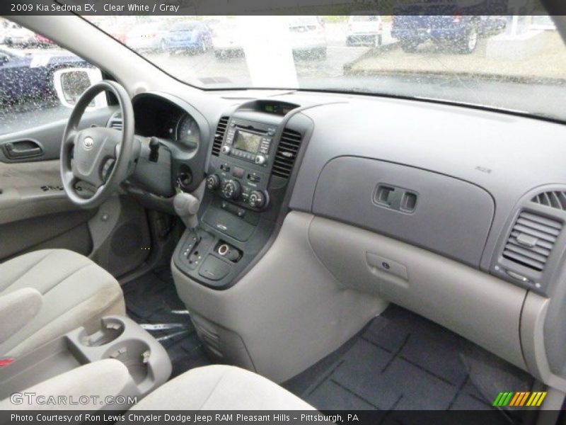 Clear White / Gray 2009 Kia Sedona EX