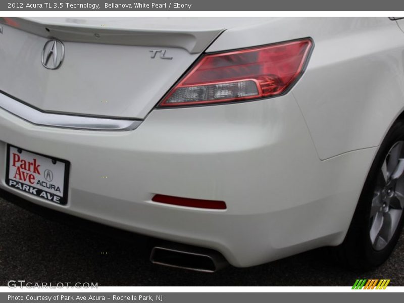 Bellanova White Pearl / Ebony 2012 Acura TL 3.5 Technology