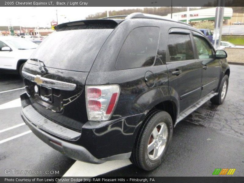 Black / Light Gray 2005 Chevrolet Equinox LT