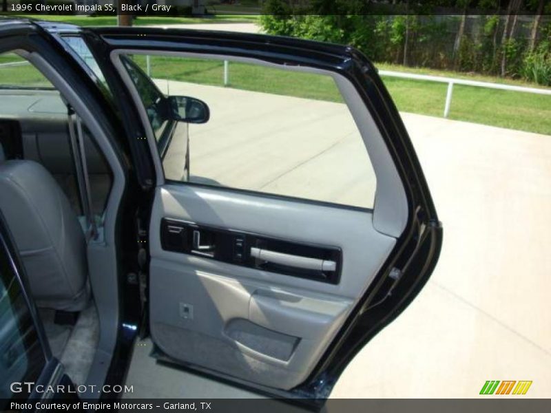 Black / Gray 1996 Chevrolet Impala SS