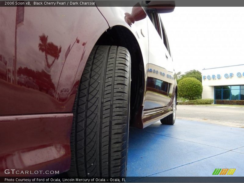 Black Cherry Pearl / Dark Charcoal 2006 Scion xB