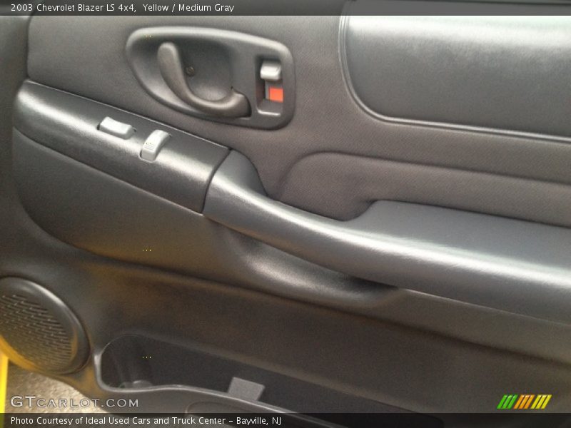Yellow / Medium Gray 2003 Chevrolet Blazer LS 4x4