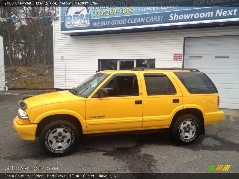 Yellow / Medium Gray 2003 Chevrolet Blazer LS 4x4