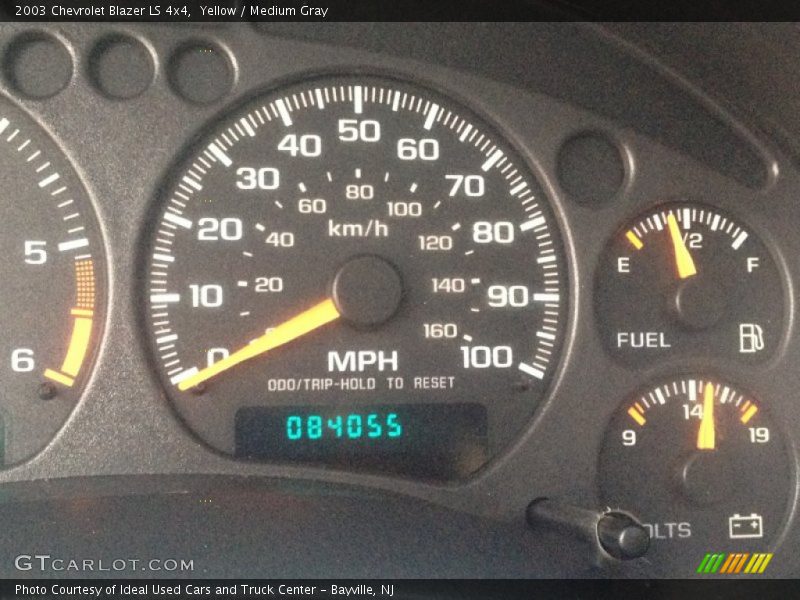 Yellow / Medium Gray 2003 Chevrolet Blazer LS 4x4