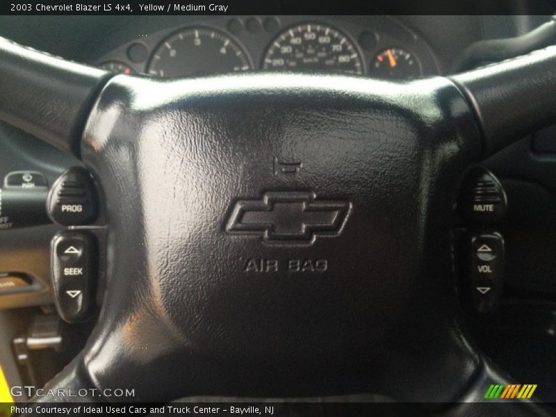 Yellow / Medium Gray 2003 Chevrolet Blazer LS 4x4