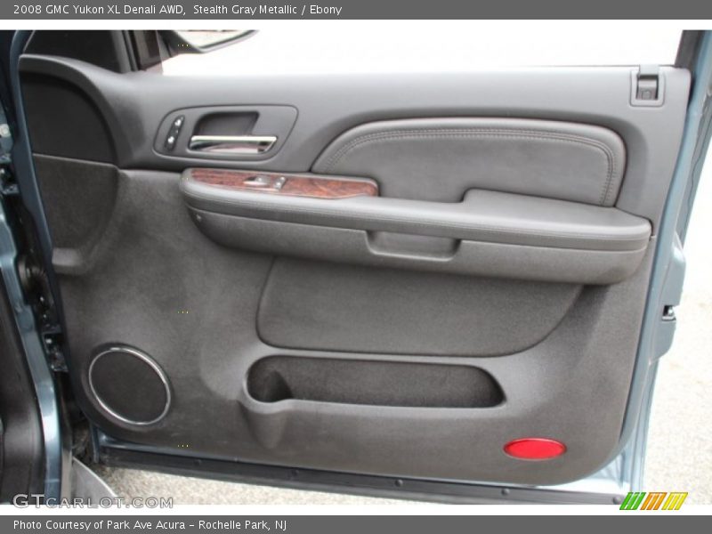 Door Panel of 2008 Yukon XL Denali AWD