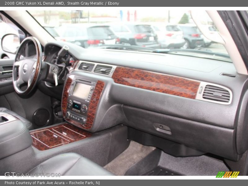 Dashboard of 2008 Yukon XL Denali AWD