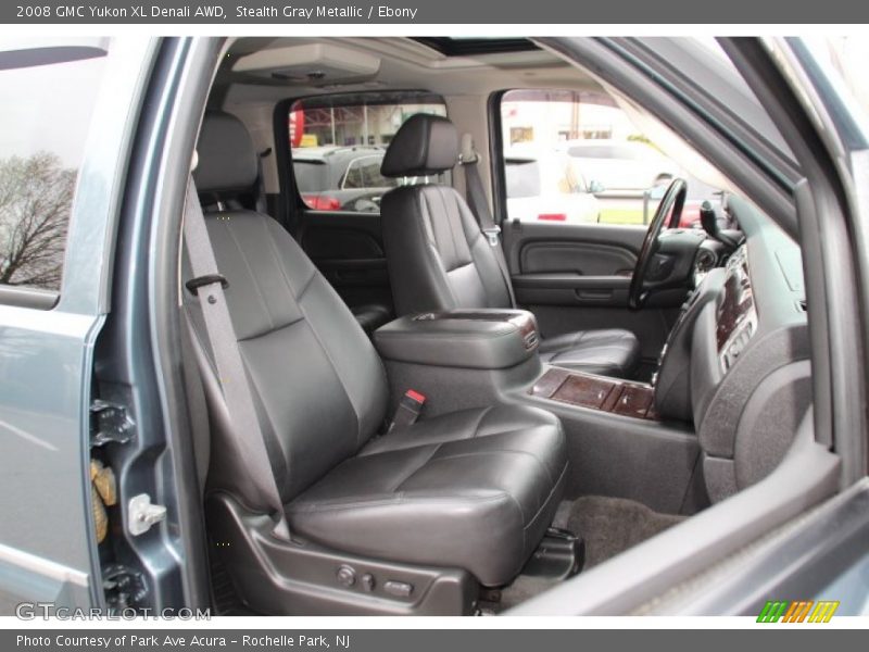 Front Seat of 2008 Yukon XL Denali AWD