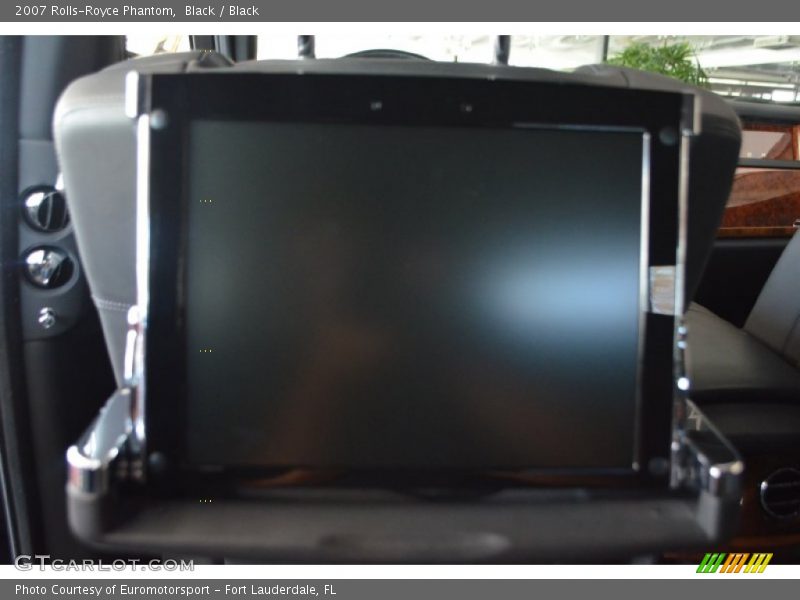 Black / Black 2007 Rolls-Royce Phantom