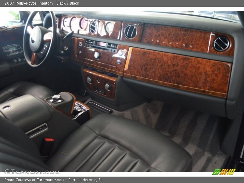 Black / Black 2007 Rolls-Royce Phantom