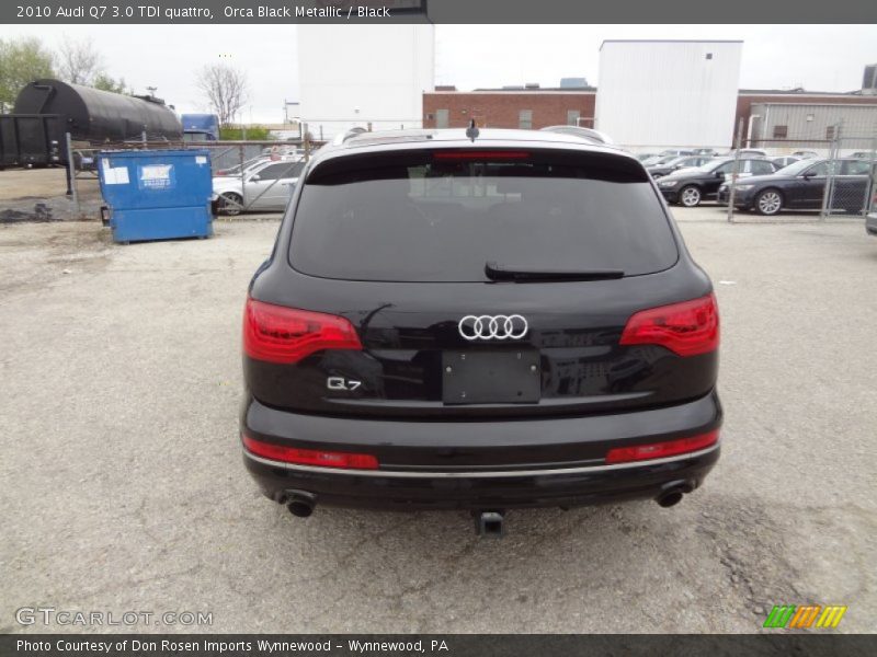 Orca Black Metallic / Black 2010 Audi Q7 3.0 TDI quattro