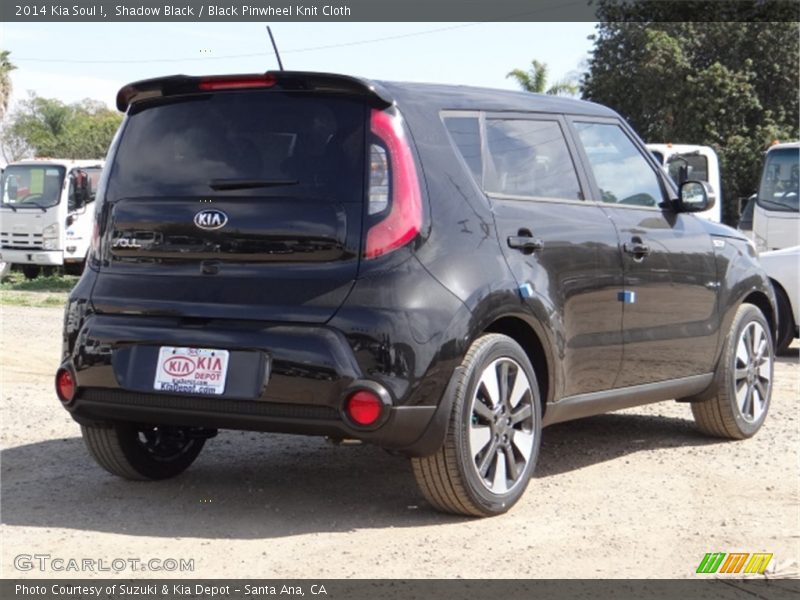 Shadow Black / Black Pinwheel Knit Cloth 2014 Kia Soul !