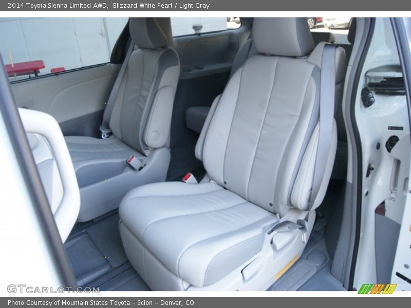 Blizzard White Pearl / Light Gray 2014 Toyota Sienna Limited AWD