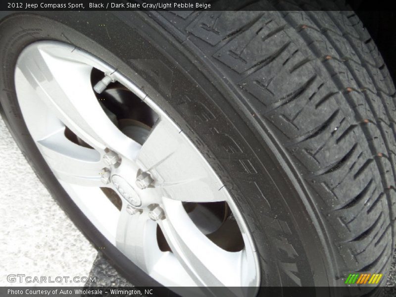 Black / Dark Slate Gray/Light Pebble Beige 2012 Jeep Compass Sport