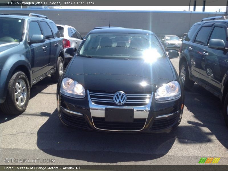 Black / Titan Black 2010 Volkswagen Jetta TDI Sedan