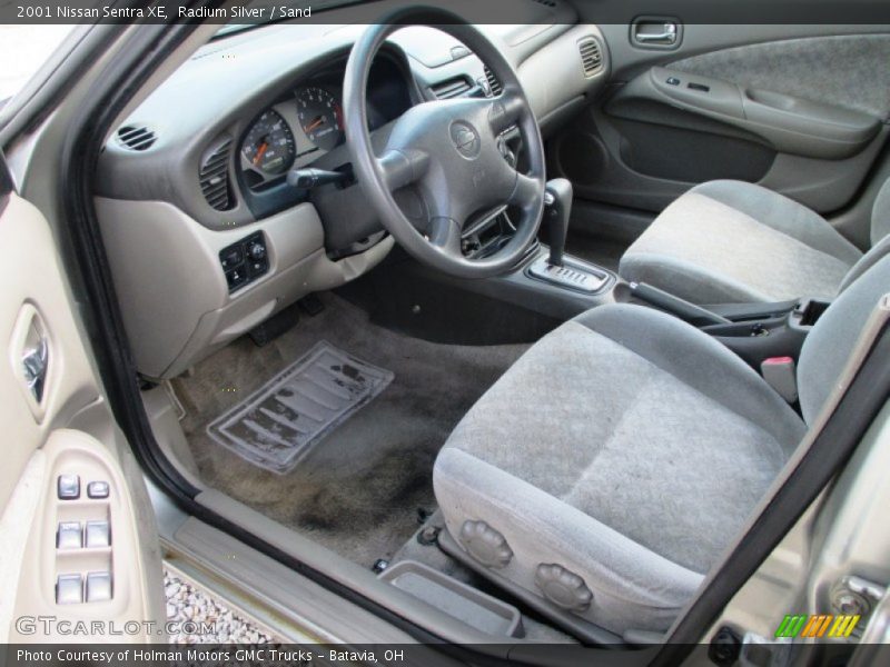 Radium Silver / Sand 2001 Nissan Sentra XE